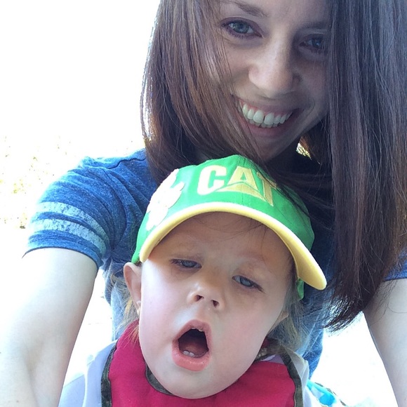 Meet your Posher, Stephanie - Picture 1 of 1